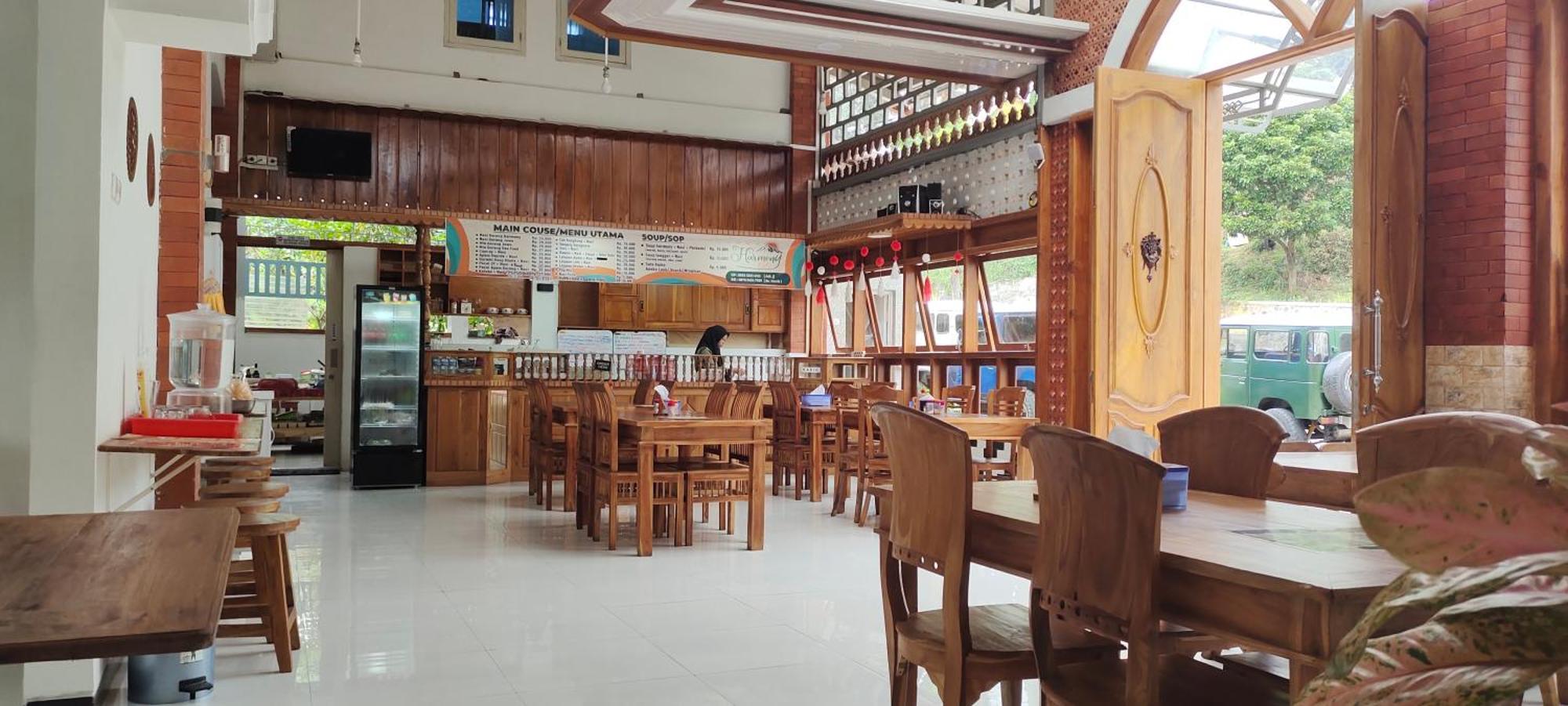 Harmony Resto&Homestay Lambangkuning Zewnętrze zdjęcie